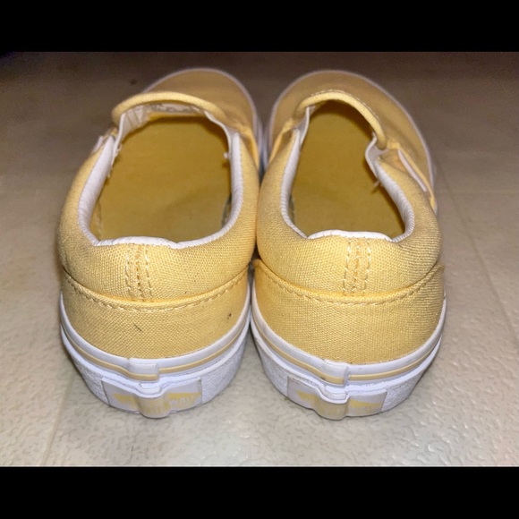 NWOT Size 12 Vans - Picture 2 of 4